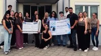 Die Friseurabteilung der Oscar-Walcker-Schule Ludwigsburg nach ihrer Haarschneide-Aktion