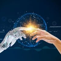 Roboterhand und Menschenhand berühren sich