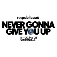Logo der republica ´26 unter dem Motto Never gonna give you up