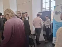 Der Stand von HubbS.schule mit vielen Besuchern des Kongresses.