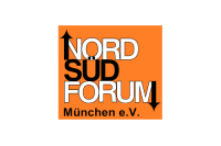Das ist ein oranges Quadrat mit dem Logo vom Nord Süd Forum München e.V..