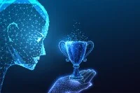 KI-Roboterkopf hält Siegerpokal auf Dunkelblau