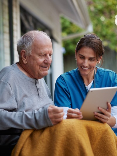 Im Austausch mit dem Patienten